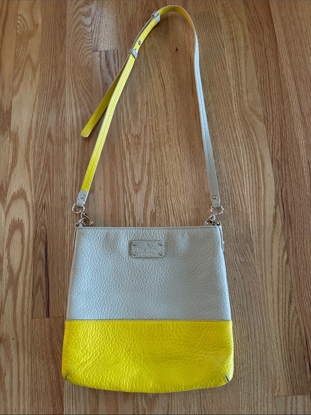 Kate Spade Grove Court Cora Yellow and Cream Colorblock Crossbody purse - Picture 1 of 11